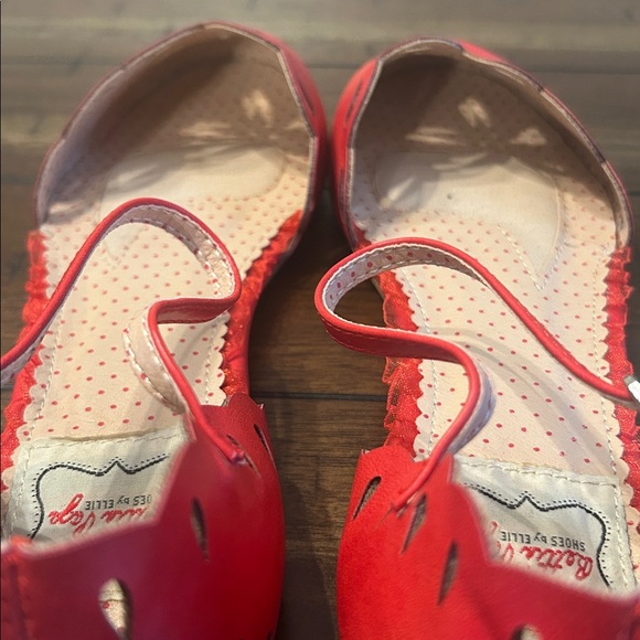 Bettie Page by Ellie Red Retro Cutout Mary Jane Size 9 - Picture 12 of 13